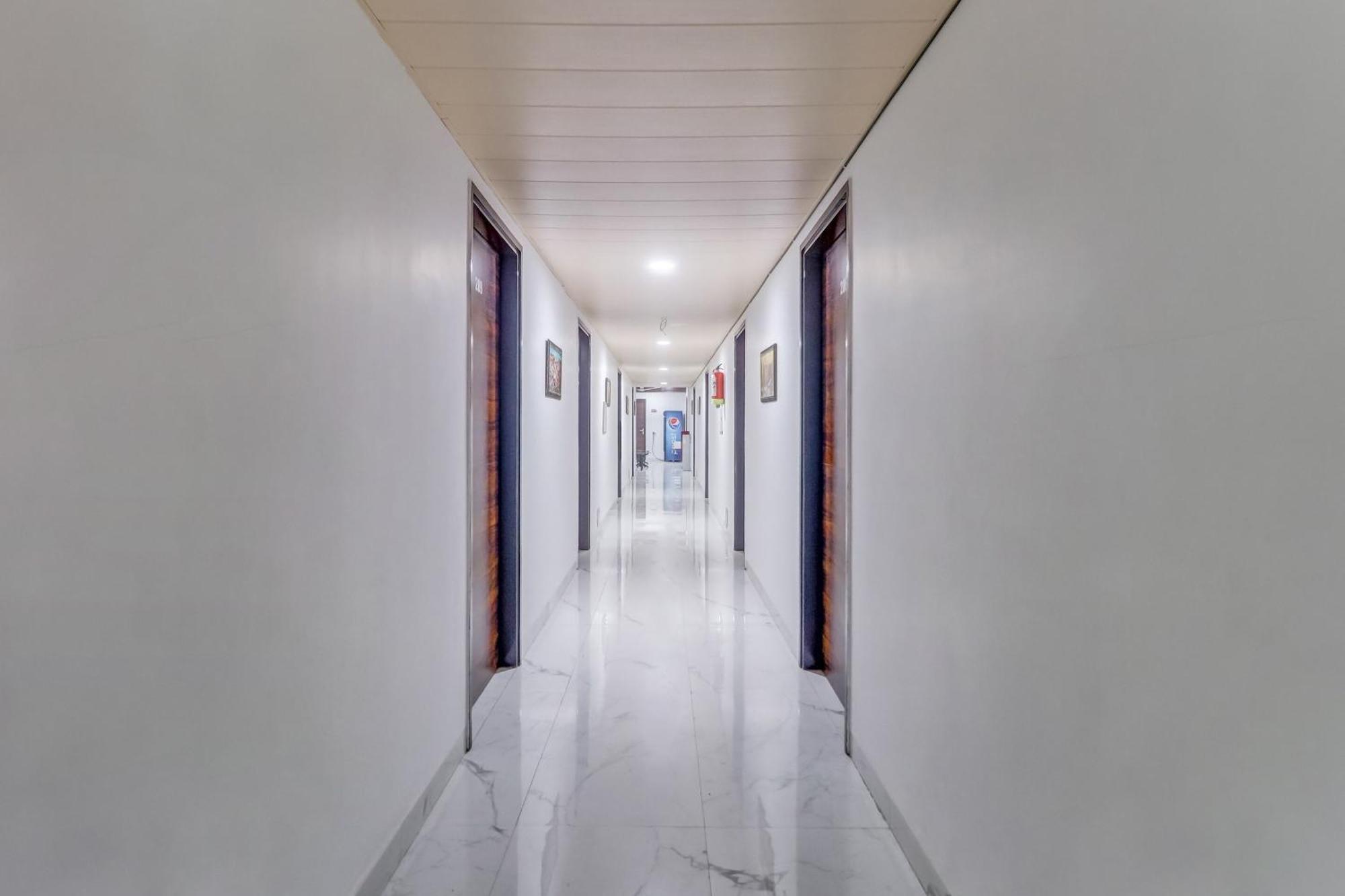 Townhouse Hotel Ludhiana Exterior foto